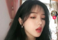 少女脸网红,少女脸网红的时尚魅力解析