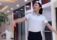 银行小姐姐和舞蹈小姐姐,银行小姐姐与舞蹈小姐姐的跨界魅力碰撞